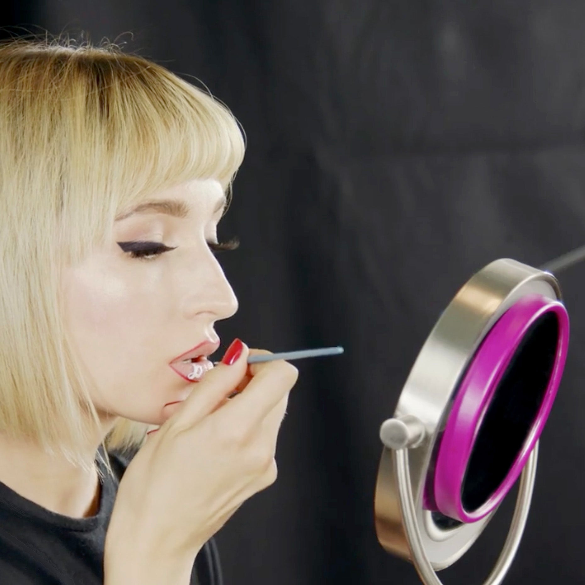 Vlada's Mitty® Pout Reusable Lip Cleanser
